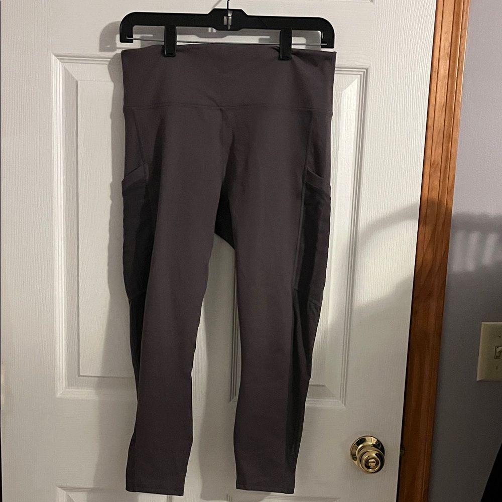Fabletics Purple/Lavender Powerhold Leggings